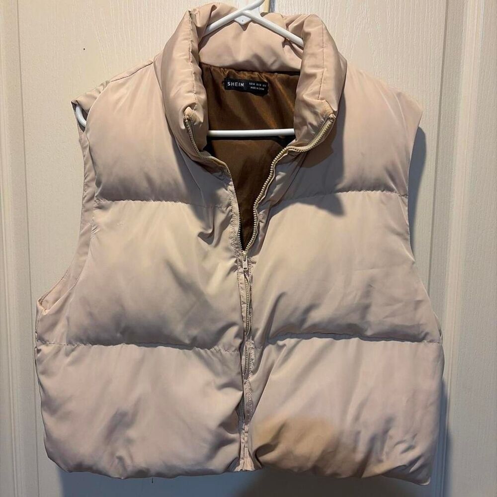 Shein Women's Cream and Pink Gilet